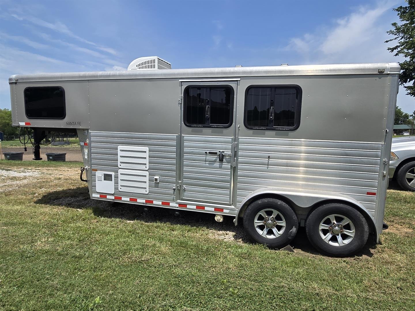 2015 Sundowner Trailers Santa Fe Weekender