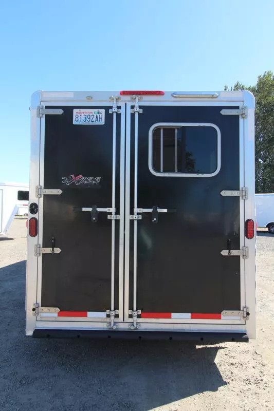 2017 Exiss 7200 Large Dressing Room - Rear Tack - Image 4