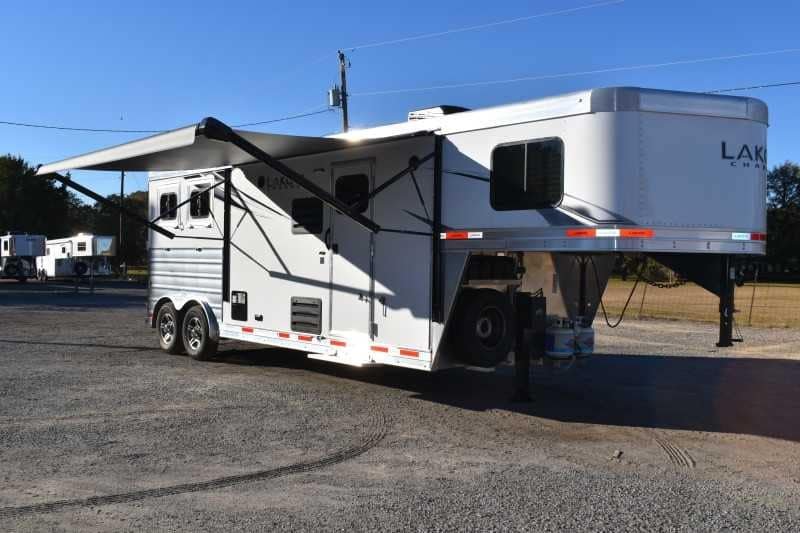 2022 Lakota Charger 2 Horse LQ - Image 7
